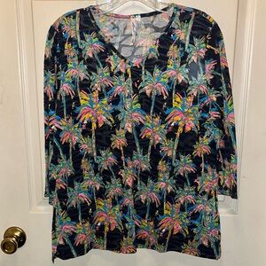 LULU-B Women’s Palm Tree Print Top. Sz L.